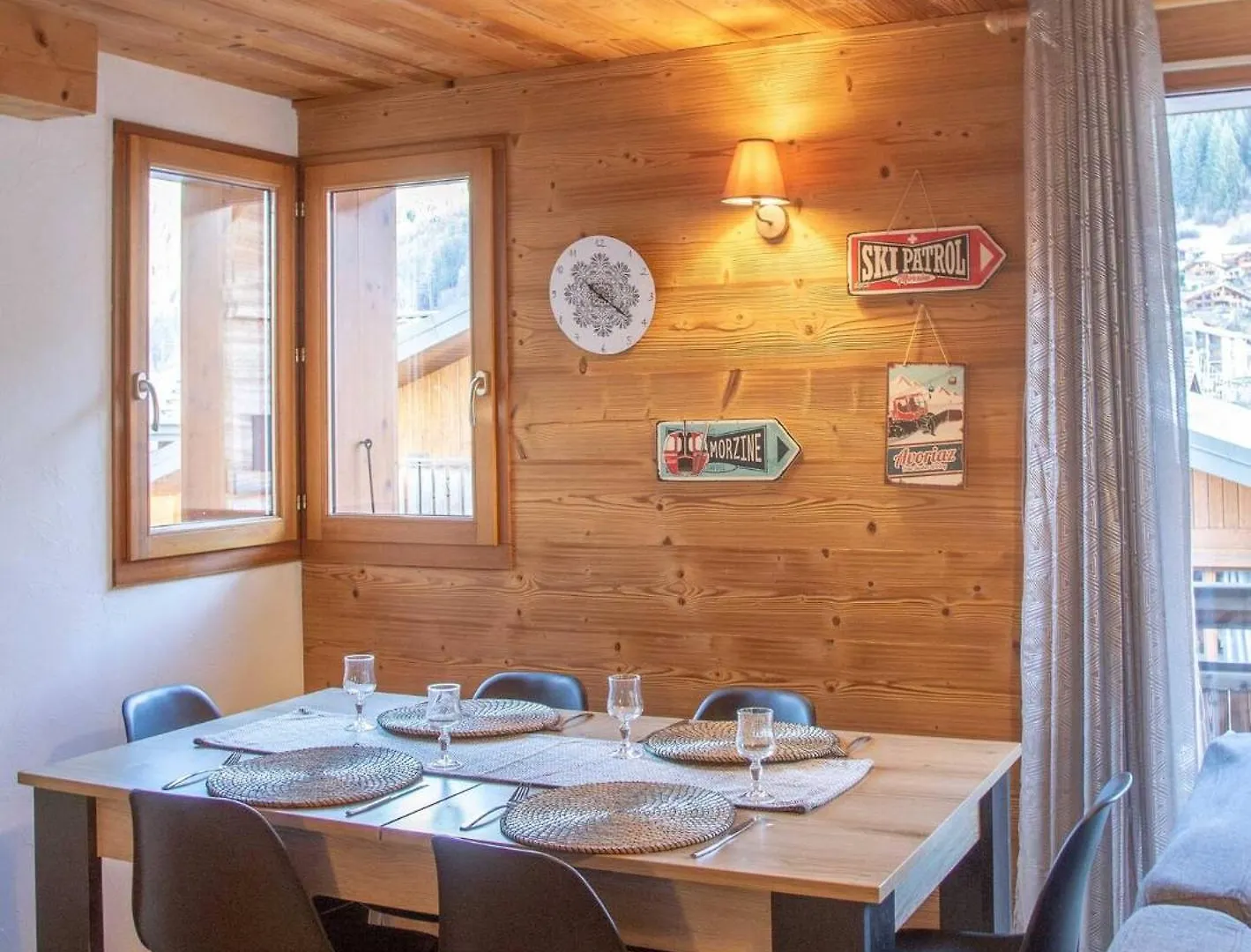 Morzine Central Apartment 0*,  法国